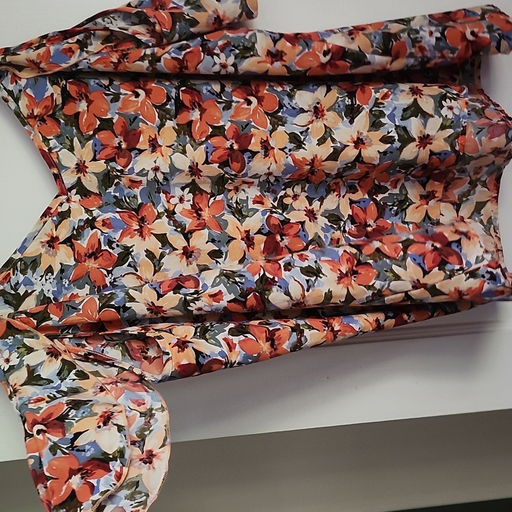 SHEIN Curve floral spaghetti strap tops with cold shoulder tops- 3 Available - Picture 11 of 13